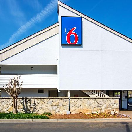 Motel 6-Charlotte, Nc - Airport Luaran gambar