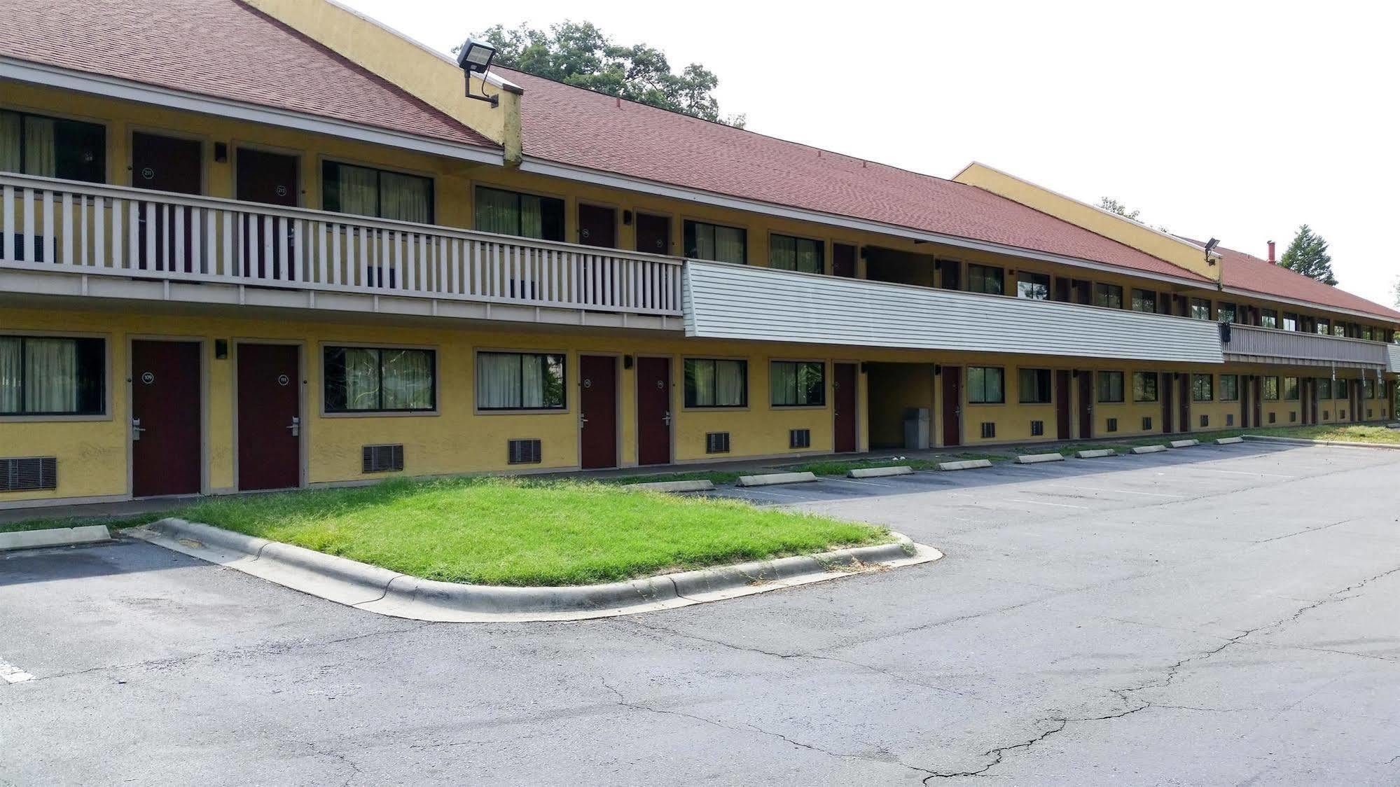 Motel 6-Charlotte, Nc - Airport Luaran gambar